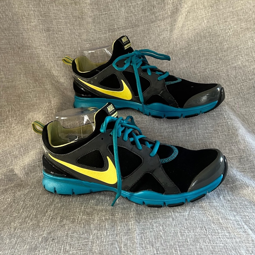 Nike Training In Season TR2 Women Shoes Size 11 Comfort Footbed Memory Foam